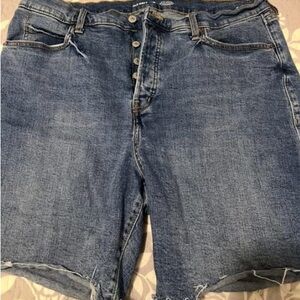 Women’s Old Navy Blue Denim Shorts